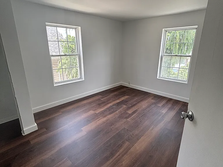 131 La Monte Ave #B — Photo 3