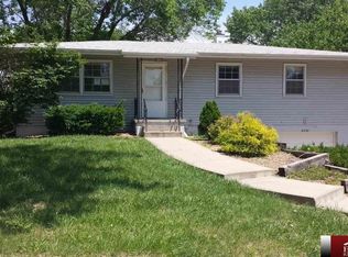 9458 Binney St, Omaha, NE 68134