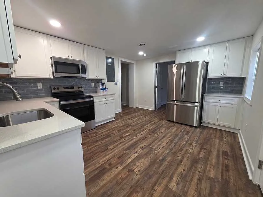 3 bed, 1438 sqft, $1,500 — Photo 4