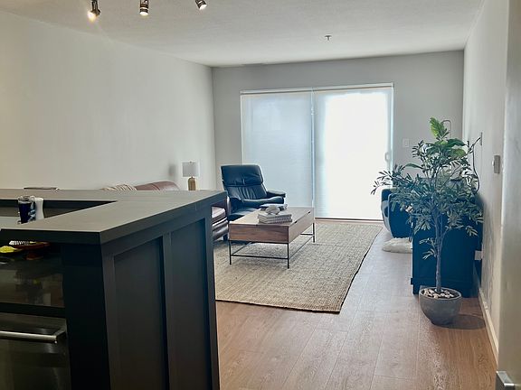 4th image of 8100 Oceanview Ter APT 107