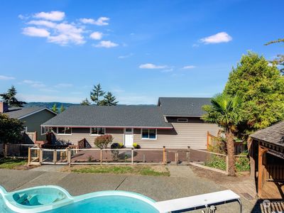 6713 Soundview Drive NE, Tacoma, WA, 98422