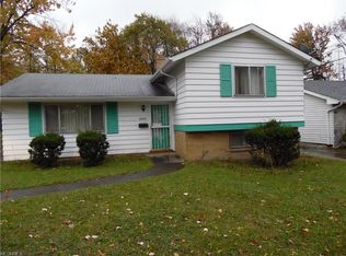 4887 Green Rd, Warrensville Heights, OH 44128