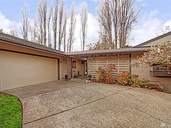2nd image of 2215 80th Ave SE