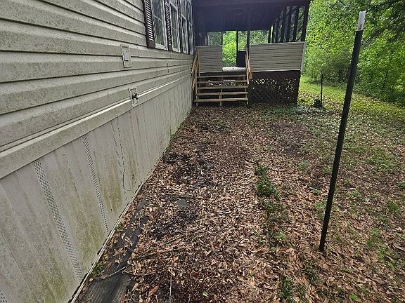3rd image of 1035 Canton Rd