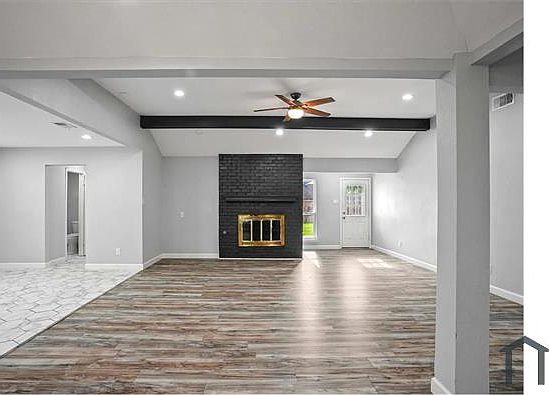 1st image of 900 Westminster Dr