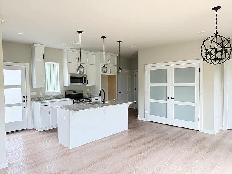 77 Shetland Dr — Photo 14