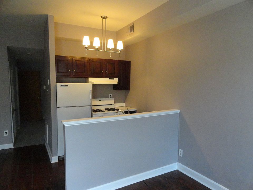 1st image of 785 S 2nd St APT C