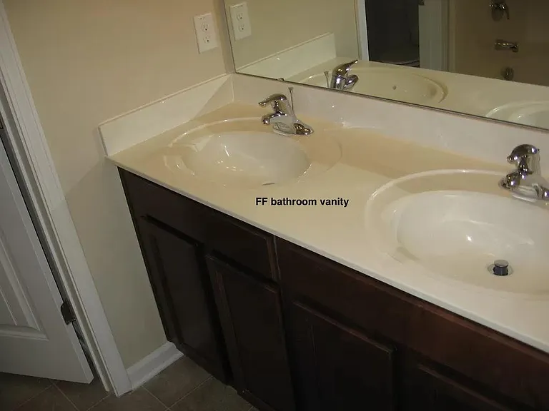 442 Hofman Ct — Photo 19