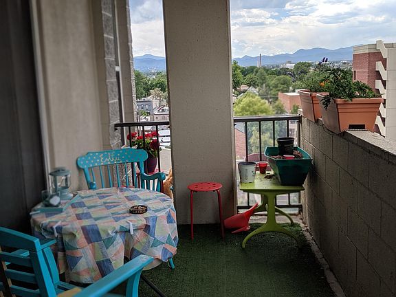 3rd image of 1200 Galapago St APT 616