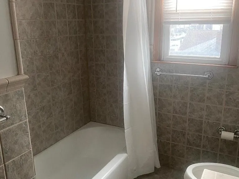 423 Clarkson Ave #2 — Photo 7
