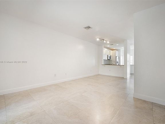 4th image of 5761 NW 115th Ct