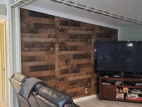 5th image of 173 Durham Cir