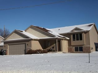 1703 4th St SW, Austin, MN 55912