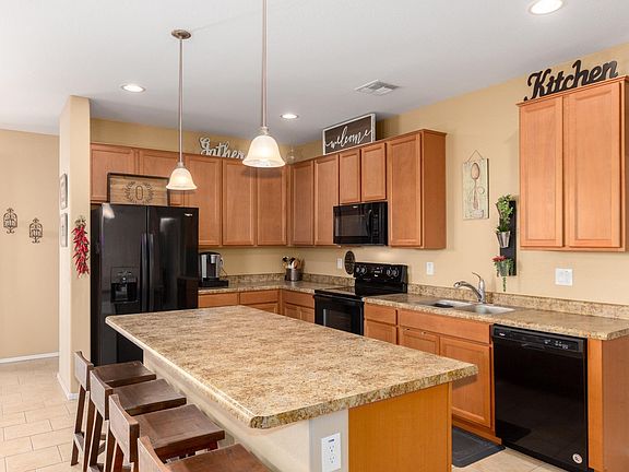 3rd image of 6111 W Laurie Ln