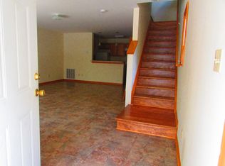 13 E Stewart Rd #15, Columbia, MO 65203