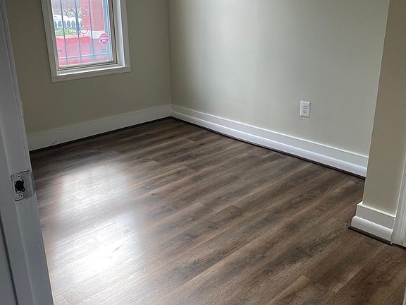 A bedroom on the first floor