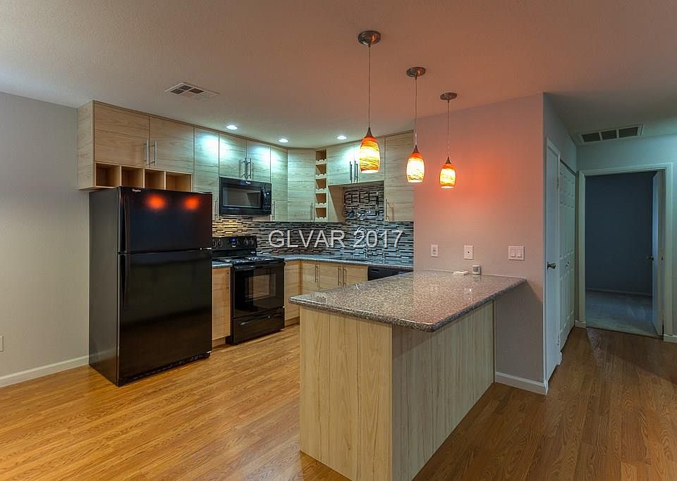 1st image of 721 Rock Springs Dr APT 201