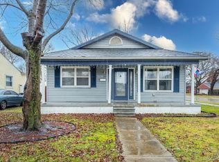 6016 Dudley St, Taylor, MI 48180