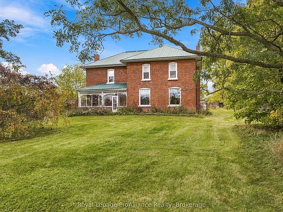 4th image of 638 Wellmans Rd