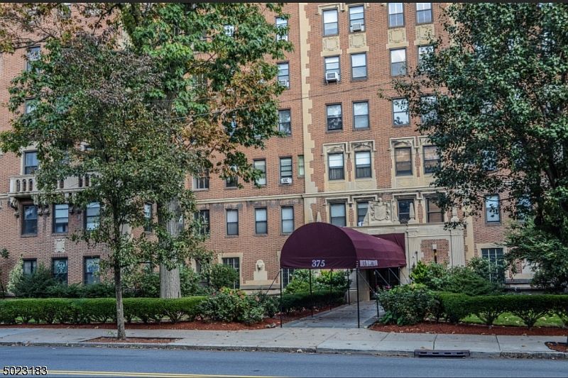 1st image of 363-377 Mount Prospect Ave