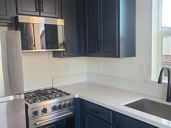 5th image of 3083 Neil Jerome Dr