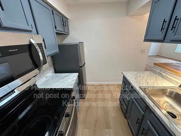 300 Osage St #A — Photo 6