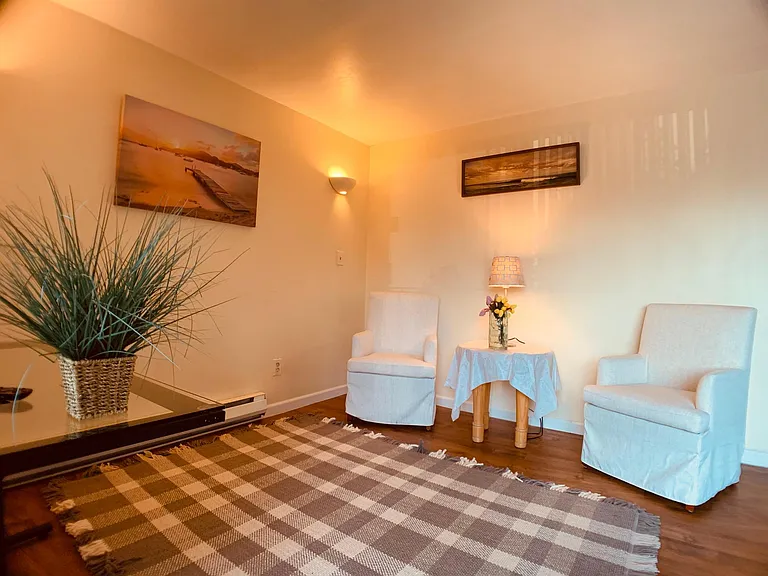 601 14th Ave E #202 — Photo 24