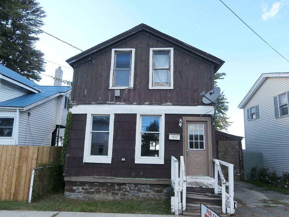1st image of 1812 Ford St
