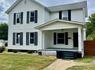 309 W Chestnut St, Gillespie, IL 62033