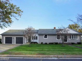 4 Campbell Dr, Eatontown, NJ