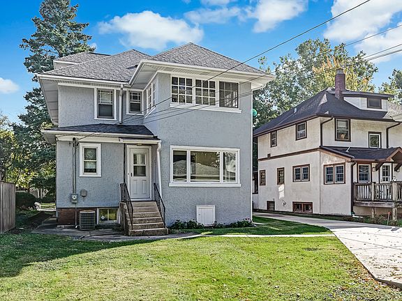 2nd image of 322 8th Ave