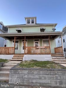 202 Cleveland Ave, Waynesboro, PA, 17268