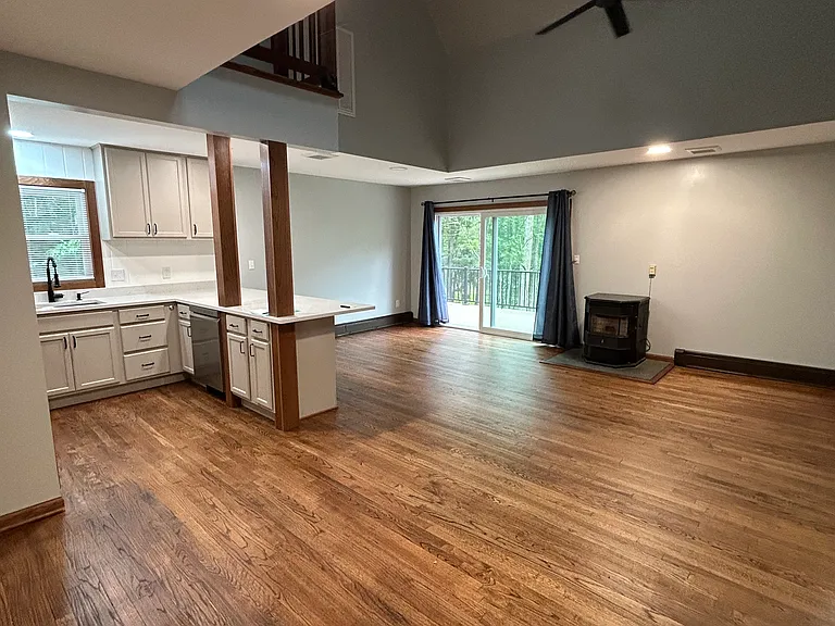 207 Fairview Rd — Photo 5