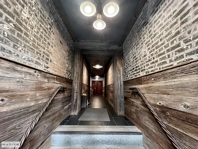 93 India St #1B — Photo 11