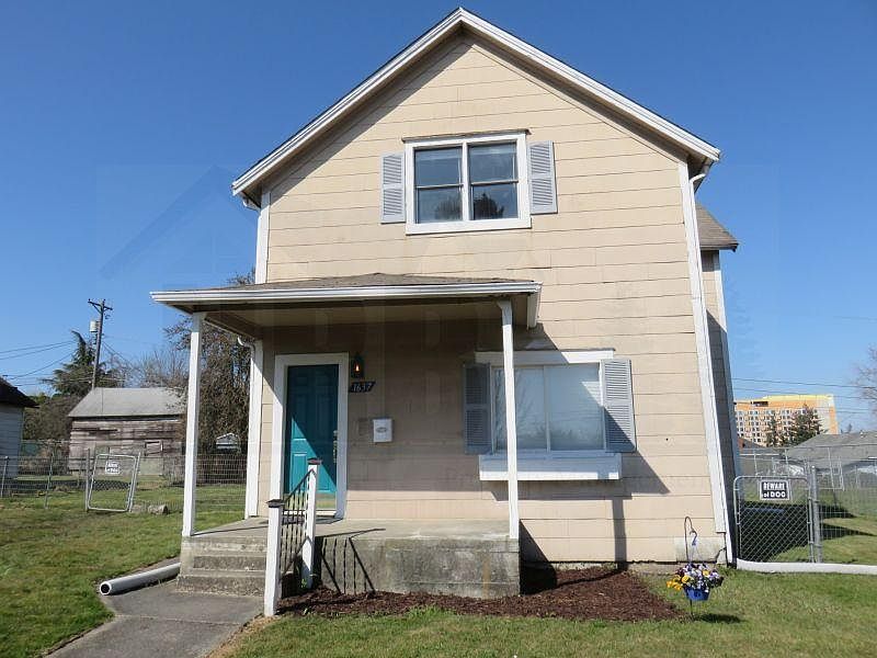 1st image of 1637 E Wright Ave