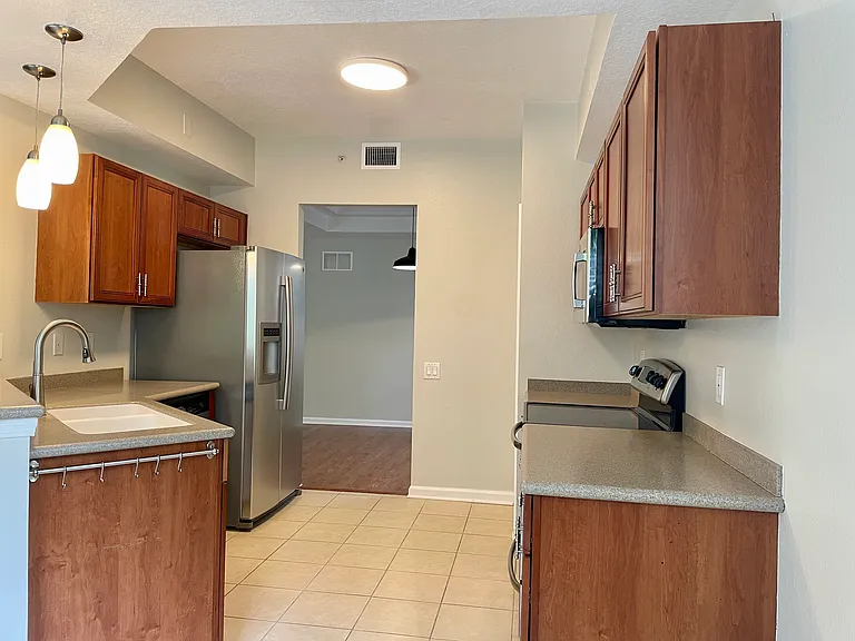 820 Lantern Way #101 — Photo 6