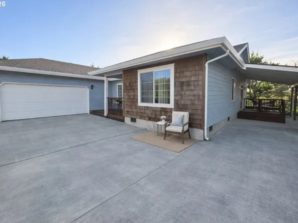 31205 I St, Ocean Park, WA 98640