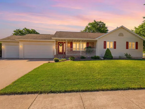 513 Frances St, Kaukauna, WI 54130