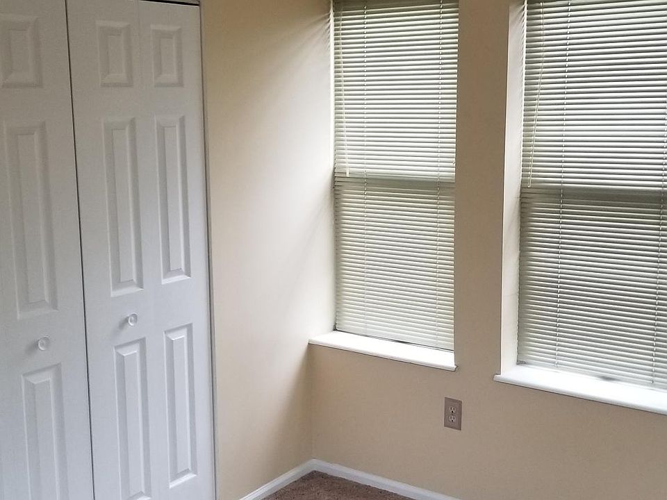 1st image of 5601 Waterman Blvd #3