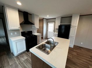 1707 E Blanchard Ave #73, Hutchinson, KS 67501