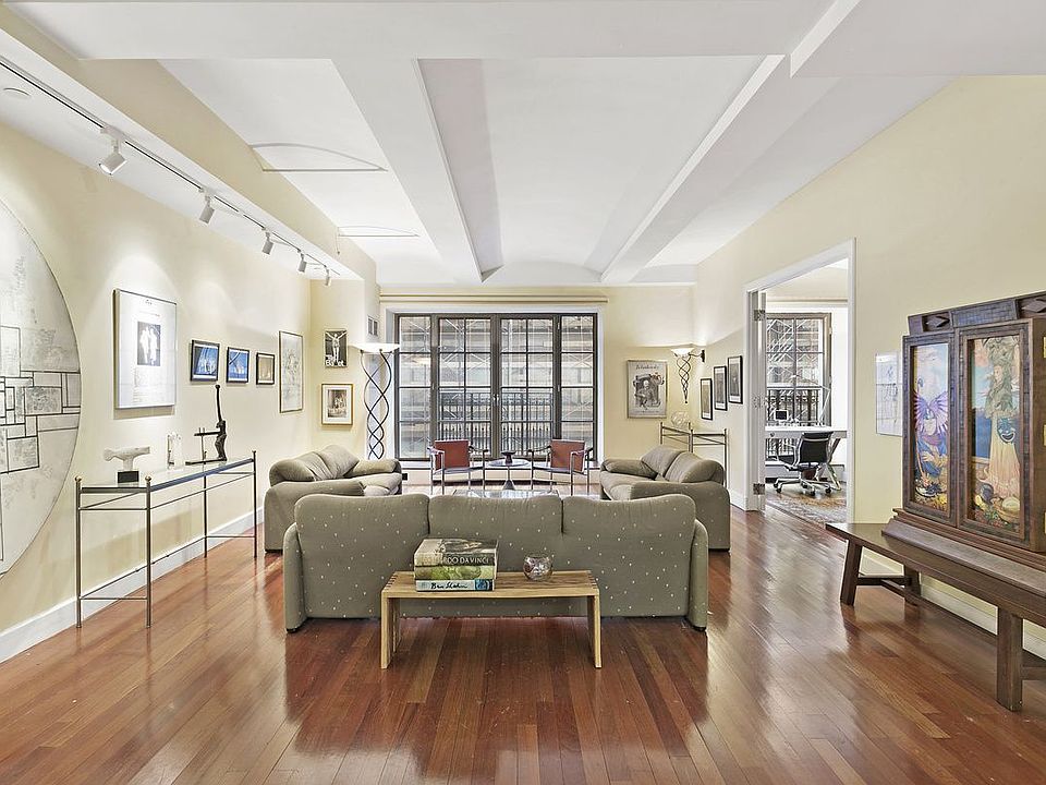 1st image of 43 W 64th St #5B
