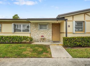 2769 Ashley Dr West Unit F, West Palm Beach, FL 33415