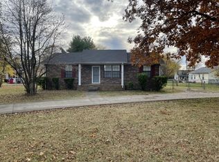 3408 Pembroke Rd, Clarksville, TN 37042