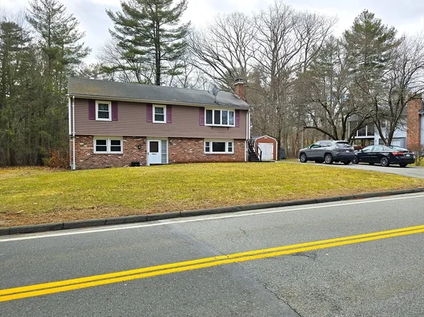 29 Adams St, Wilmington, MA 01887