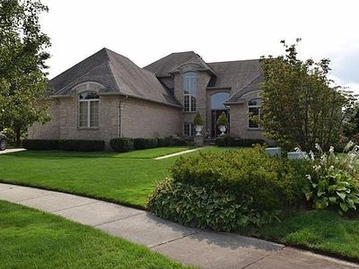 48595 Stonefield Dr, Macomb, MI, 48044