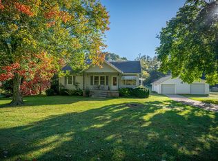 9333 Cruso Rd, Canton, NC 28716