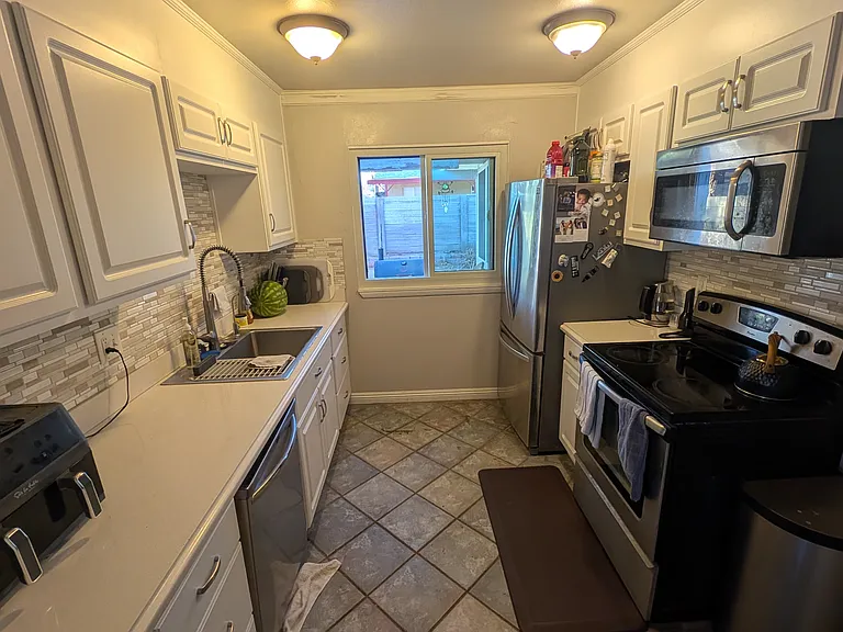 4959 Nancy Ave #2 — Photo 8