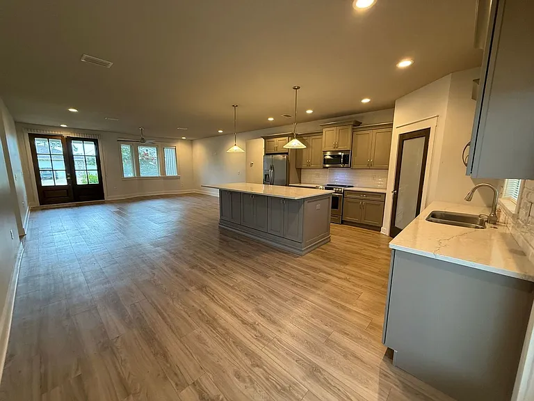 1619 Ponderosa Dr — Photo 6