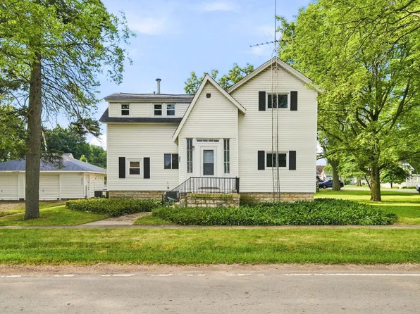 803 North St, Mazon, IL 60444
