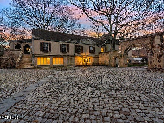 5th image of 310 Cooper Rd #C